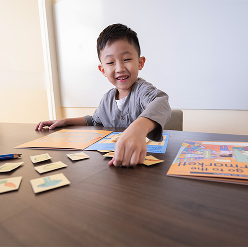 K2-P2-Lesson Experience_LP_Image Content- Learning in Action
